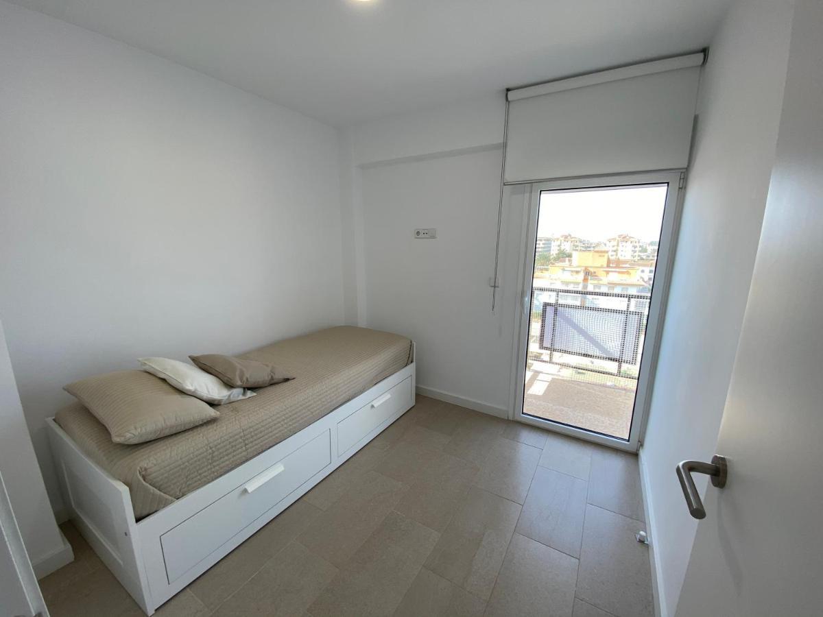 Atico En Primerisima Linea De Playa!!! Apartment Dénia