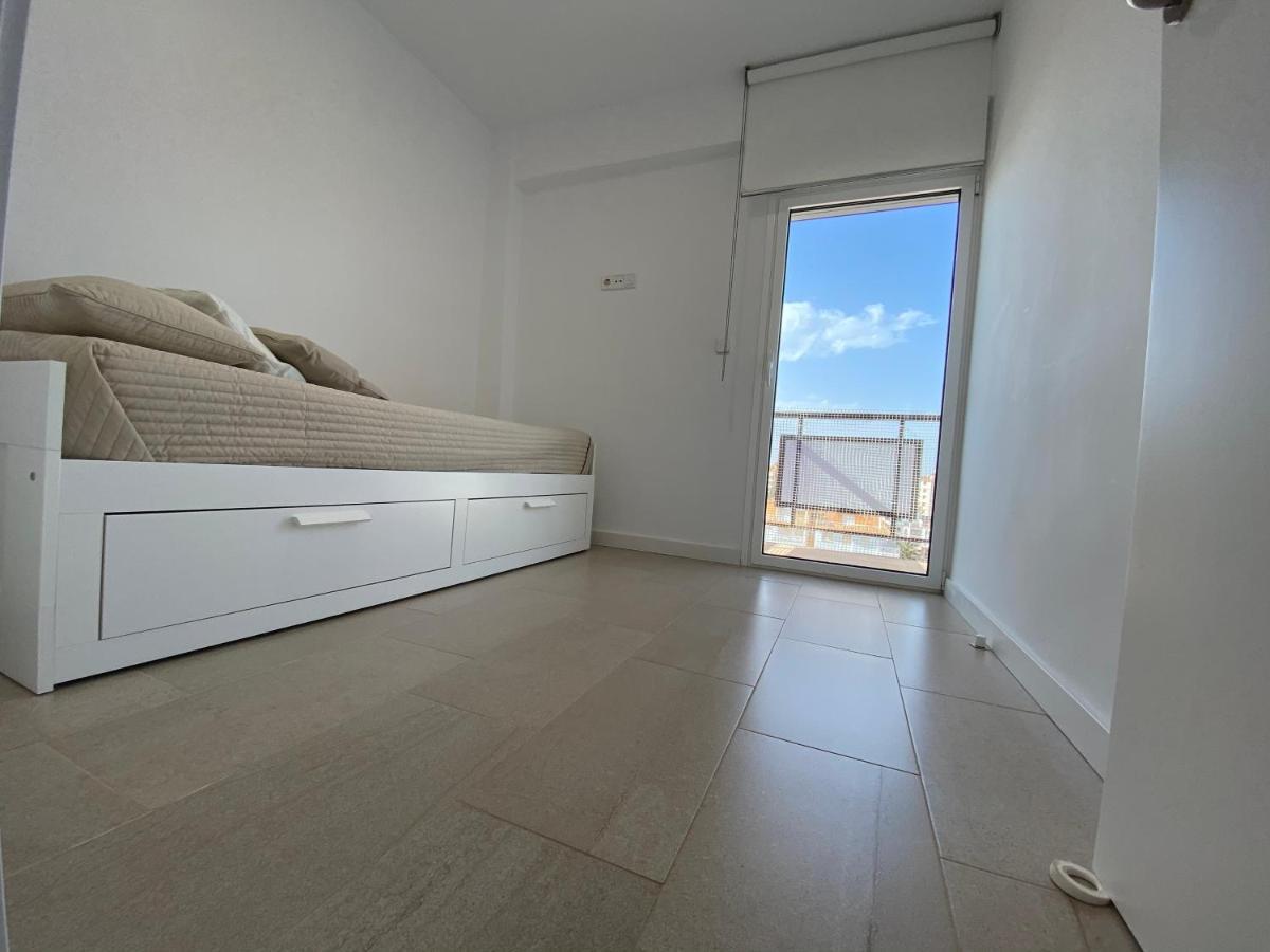Apartamento ático En Primerísima Linea De Playa!!!